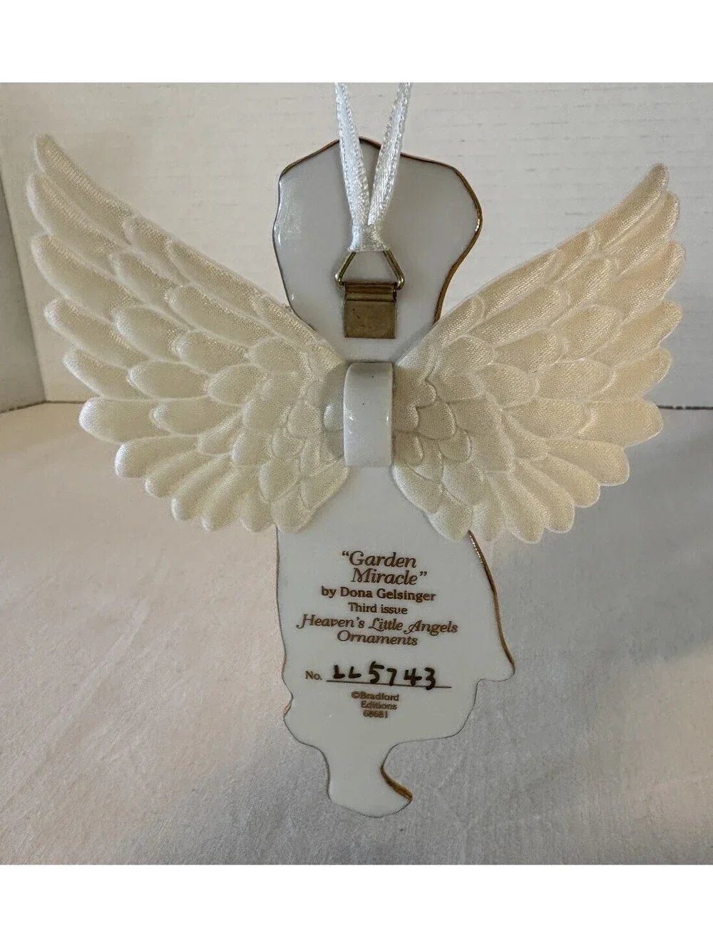 The Bradford Exchange “Garden Miracle” 3D Angel LL 5743 Heaven’s Little Angels